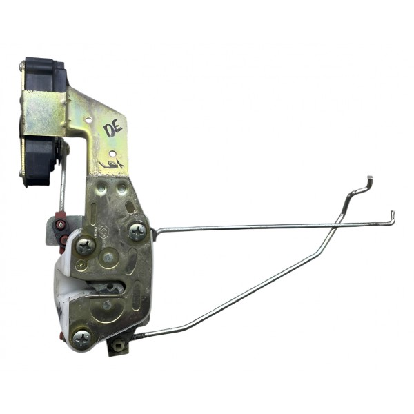 Trava Elétrica Porta Traseira Direita Chery Qq 1.1 16v 2012