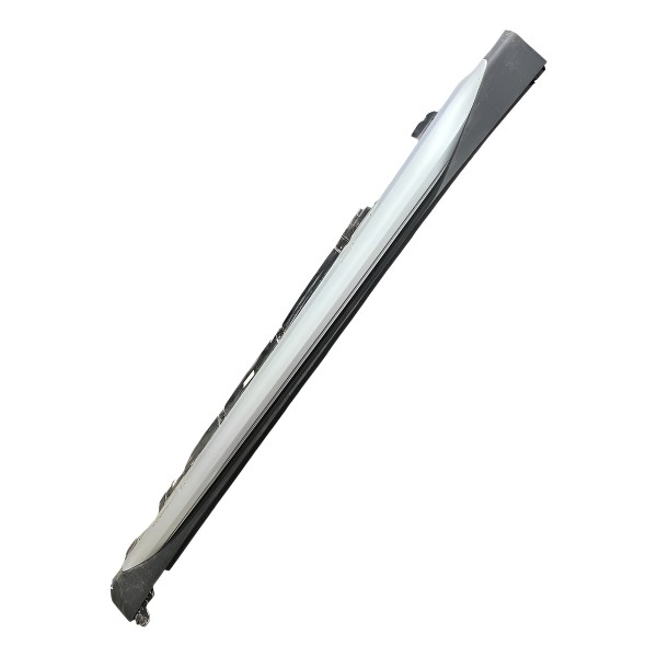 Spoiler Saia Lateral Direita Bmw X1 2.0 X-line 2022