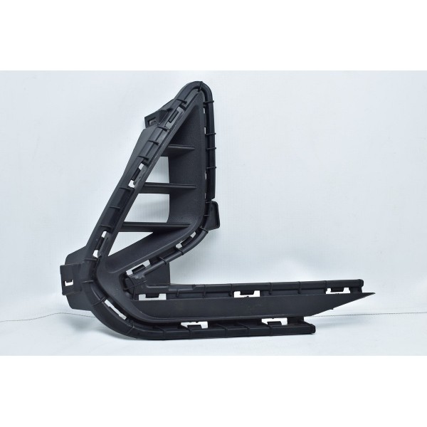 Moldura Inferior Farol Milha Lado Direito Hb20 Preto