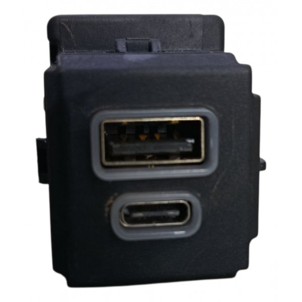 Entrada Usb Dianteira Console Central Fastback Abarth 1.3 24