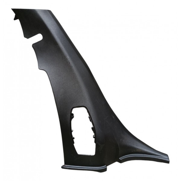 Acabamento Lateral Banco Traseiro Esquerdo Fastback 1.3 2024 Preto