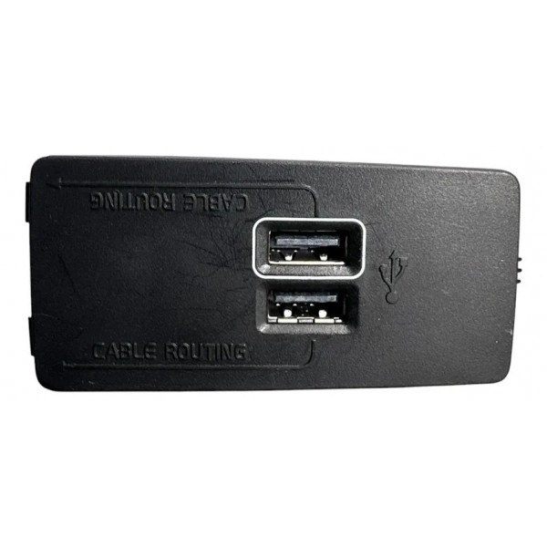 Entrada Usb Apoio Braco Console Volvo Xc90 T6 2.0 2020