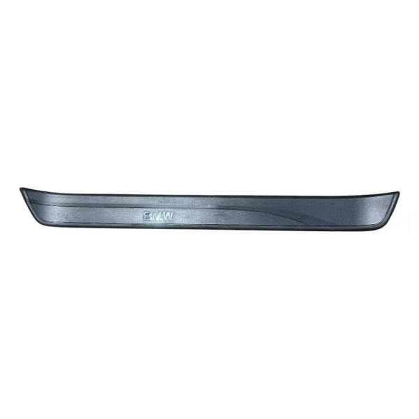 Soleira Externa Porta Dianteira Esquerda Bmw 320 2.0 2012