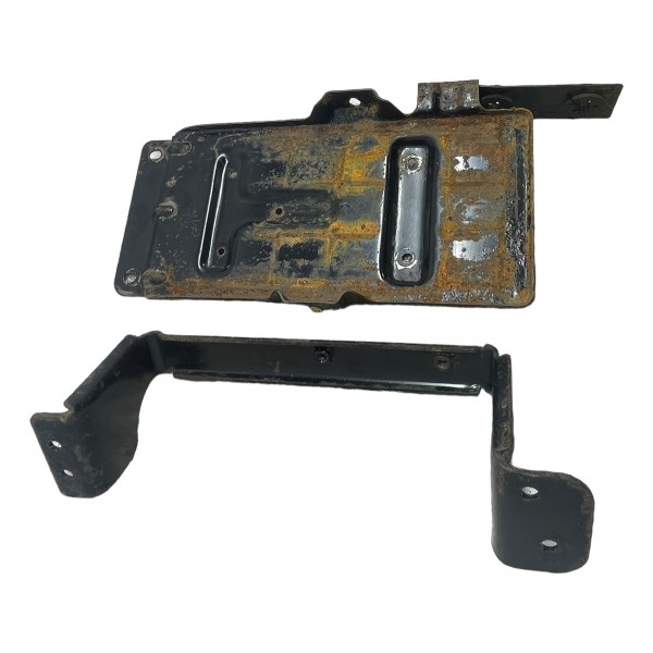 Base Suporte Inferior Bateria Chery Qq 1.1 2014