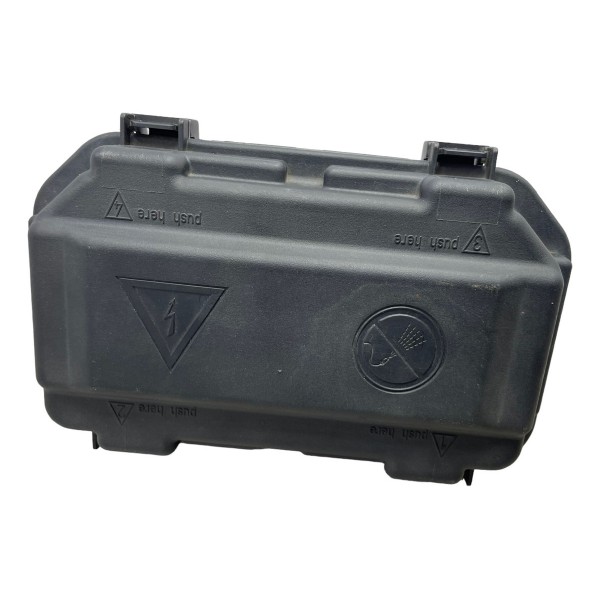 Suporte Tampa Caixa Fusível Motor Bmw 320i 2.0 2016