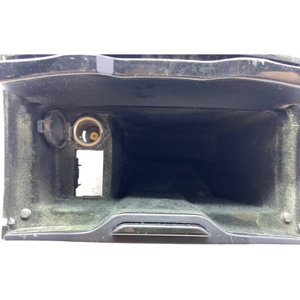 Porta Treco Inferior Central Multimidia Azera 3.0 V6 2014