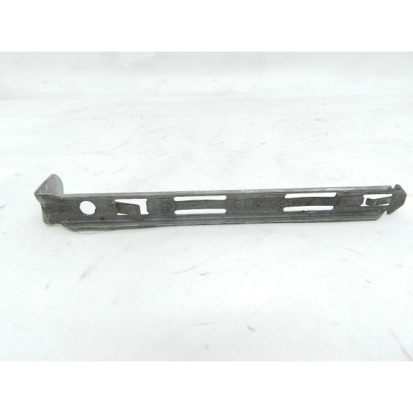 Trava Farol Dianteiro Direito Menor Volvo Xc90 2.9 2004